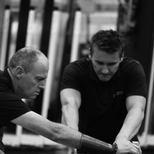 Endpoint's award winning wayfinding design - manufacturers cutting the glass