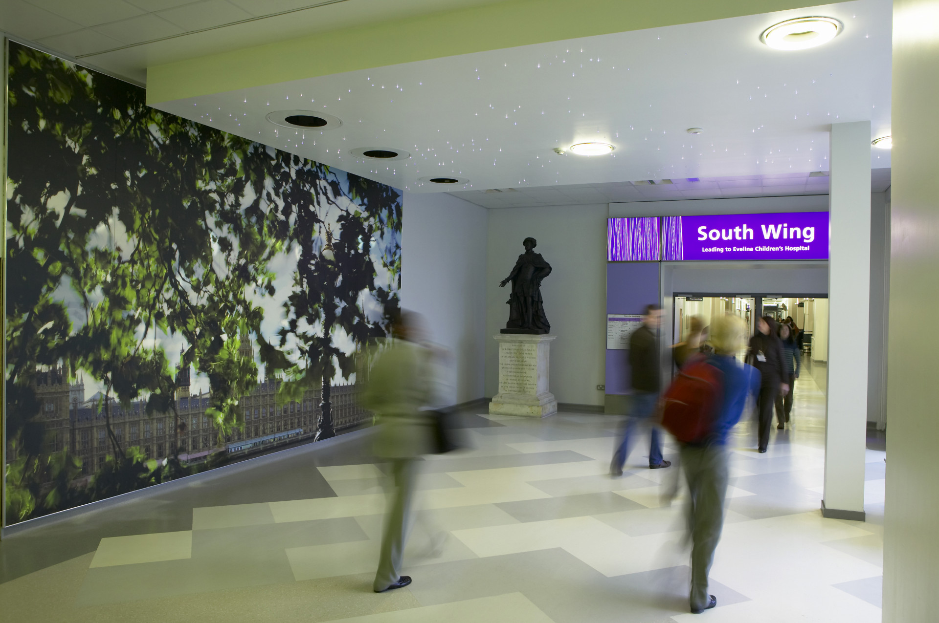 Guys Hospital Wayfinding Strategy - Visitors walking along the south wing