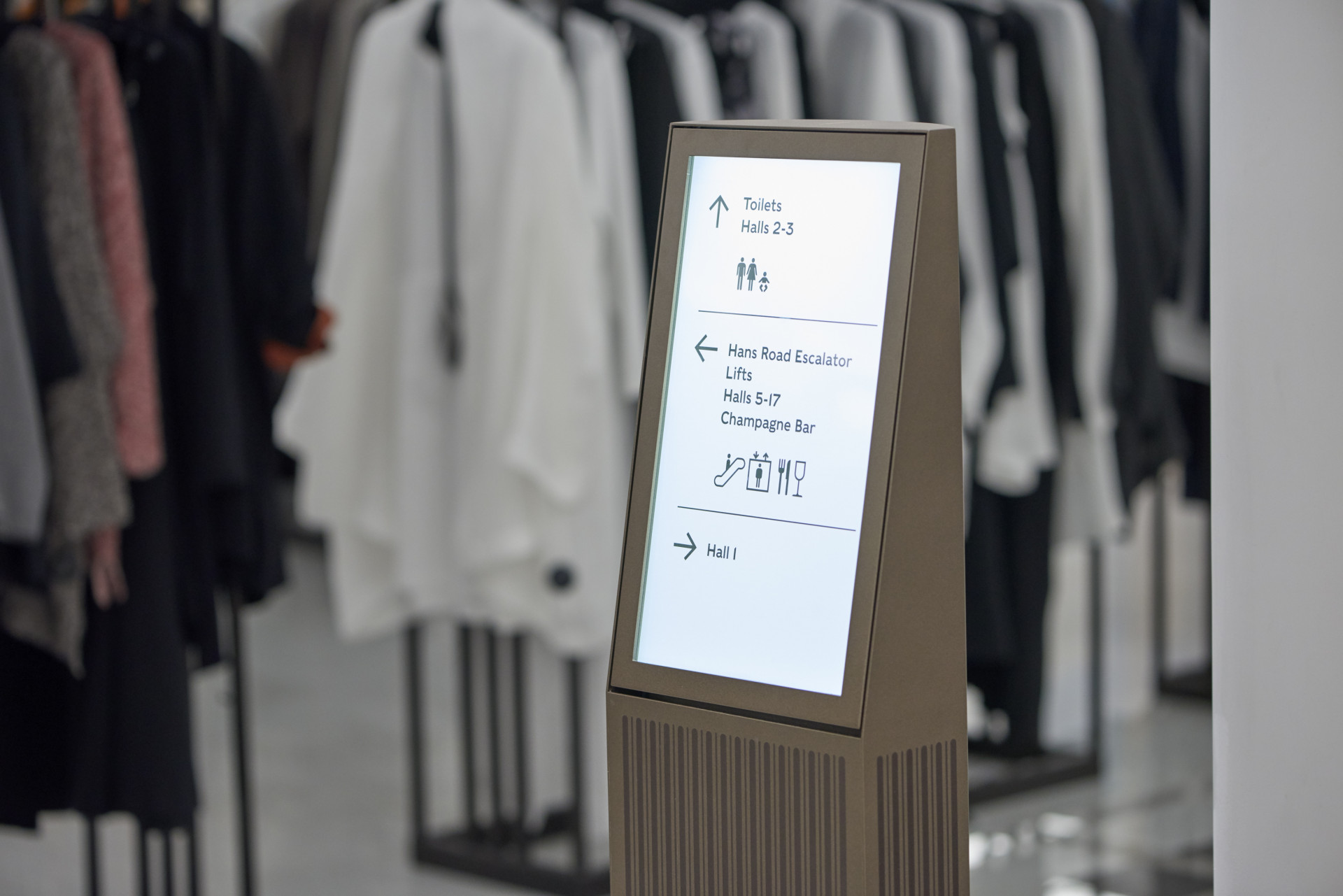 Harrods wayfinding - totem on shop floor