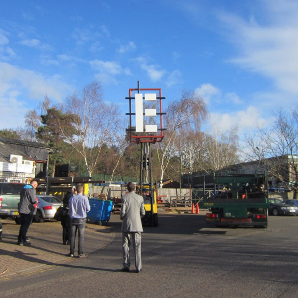 The Whit Chapel giant letter E being built